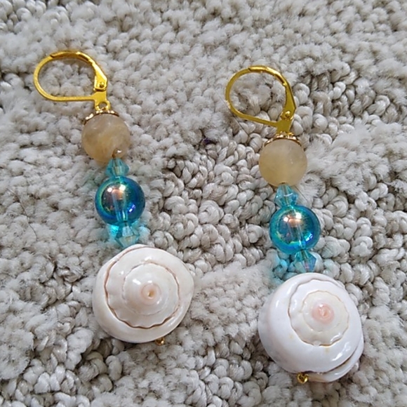 Handmade Gemstone Earrings Blue with Seashells - Picture 5 of 5